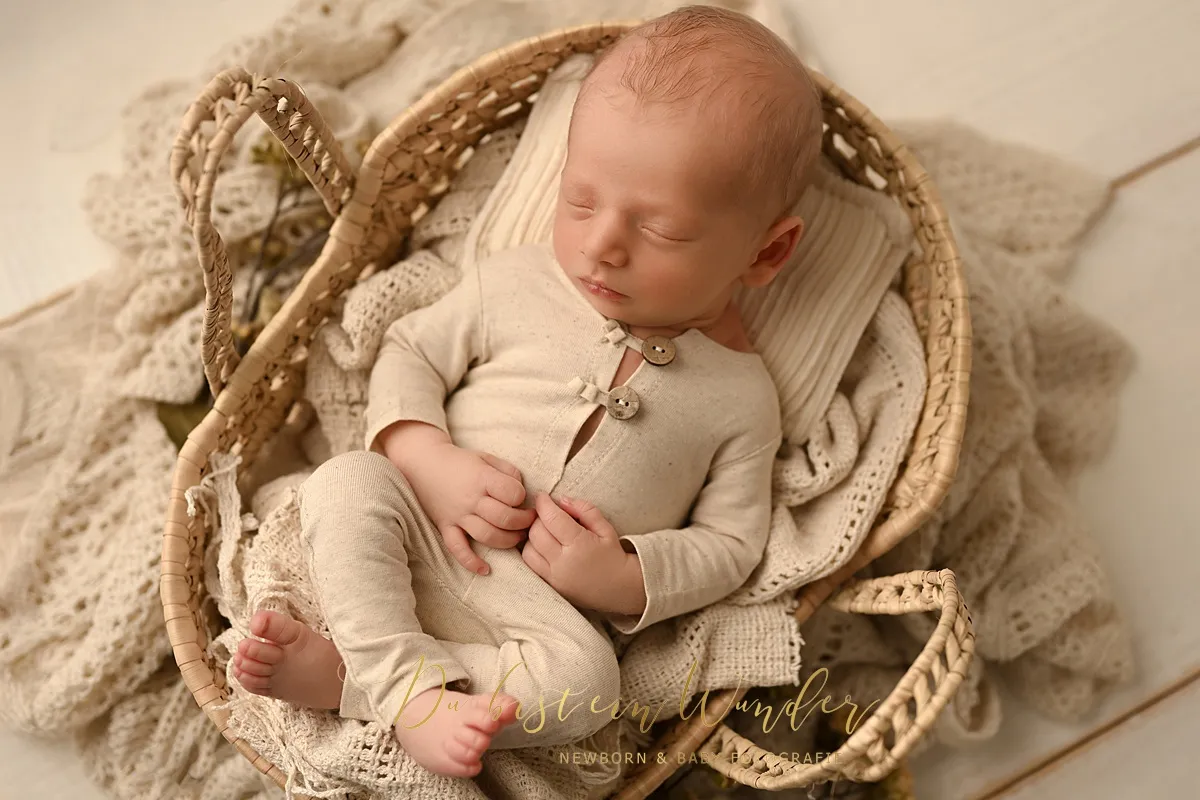 Babyfotografie Kurs – Professionelle Lichtsetzung und Wrapping-Techniken für Newborn Fotografie