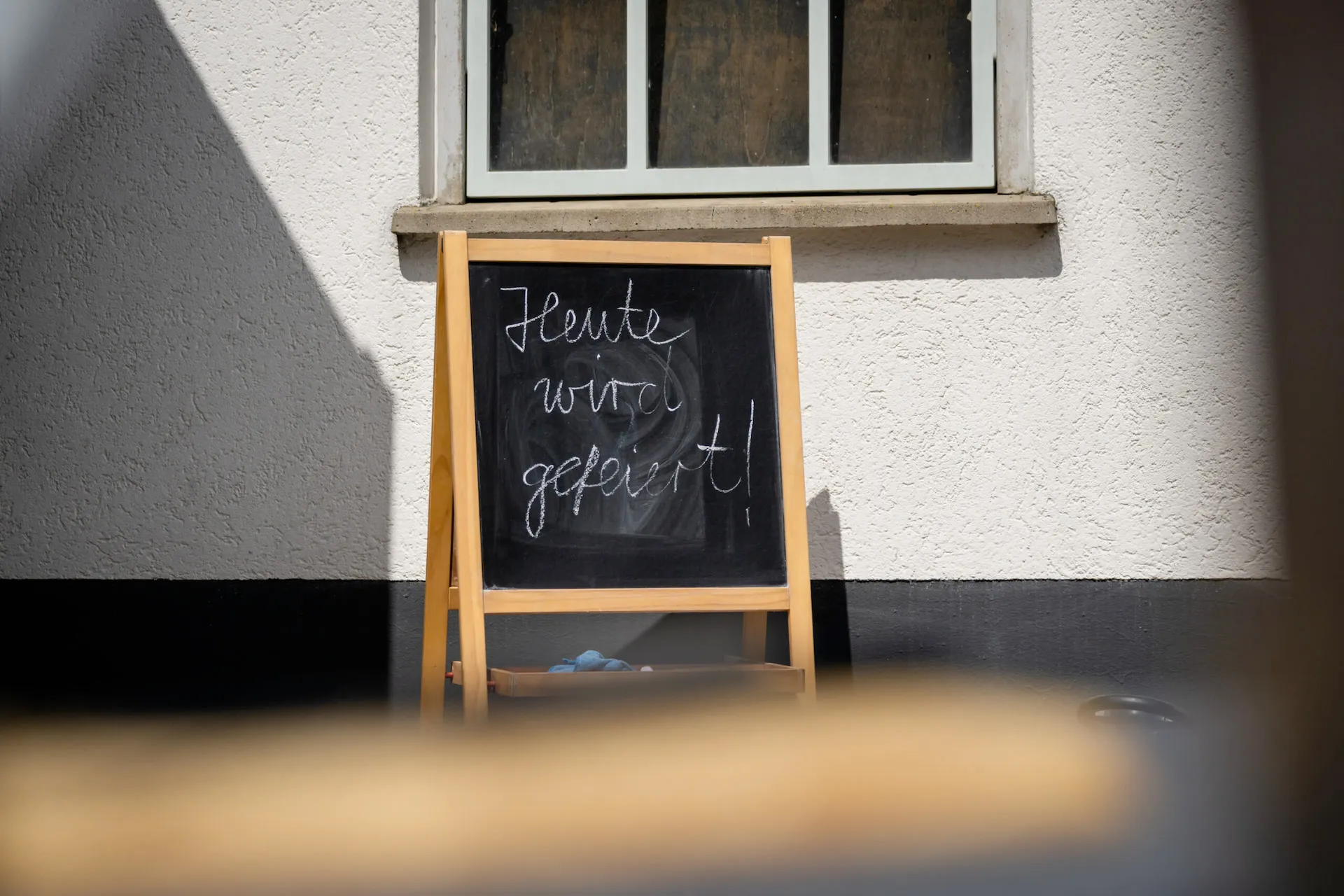 Familienfreundlicher Bereich mit Hochstühlen